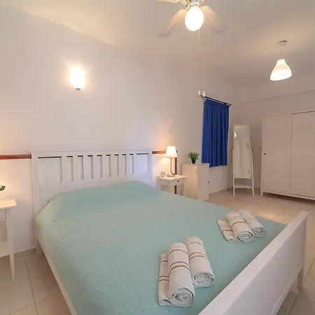 Villa Apollo 63 *