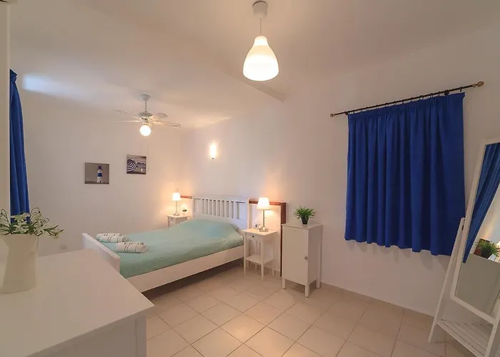 Apollo 63 Πάφος